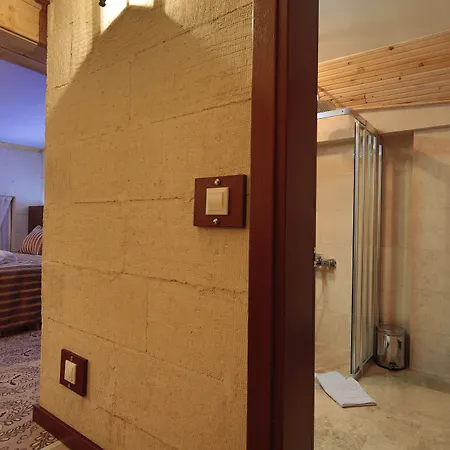 Aden Cappadocia 3* أُتْشيسار