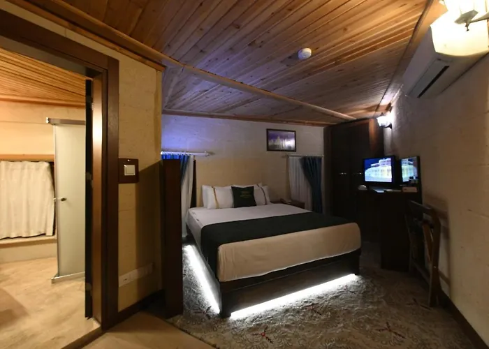 Aden Cappadocia 우치사르